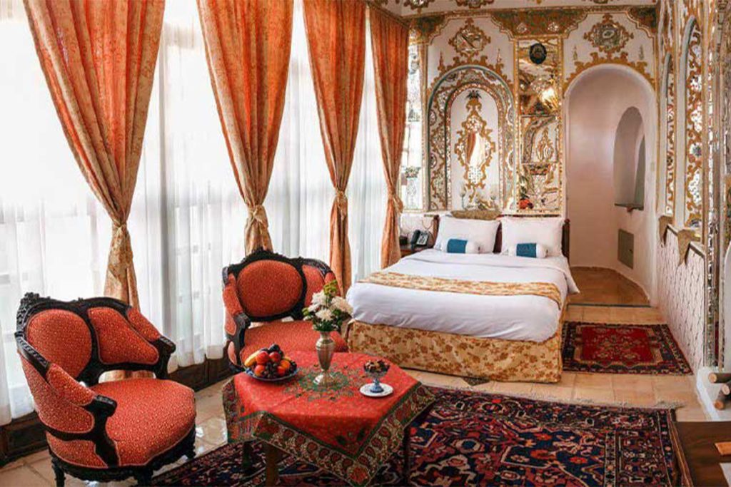 بهترین بوتیک هتل شیراز و امکانات آن